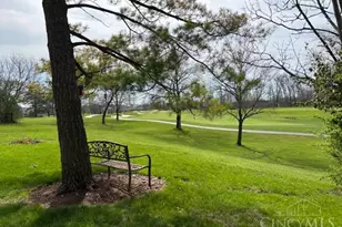 215 Jefferson Ct, Mason, OH 45040 - Photo 3