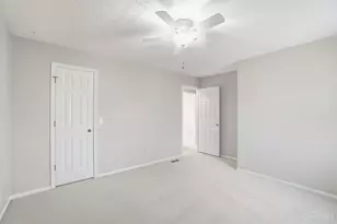 5461 Brigade Ct, Green Township, OH 45239 - Photo 29