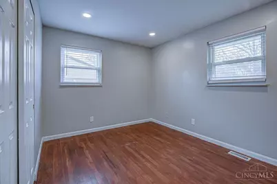 7938 Queens Avenue, Sycamore Township, OH 45236 - Photo 19