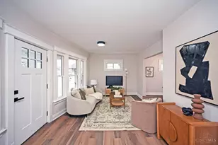 1933 Hewitt Ave, Cincinnati, OH 45207 - Photo 7