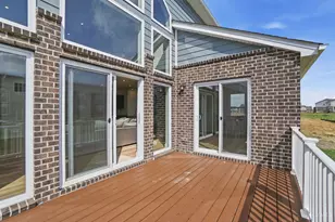 5900 Carriage Mdws Dr, Liberty Township, OH 45011 - Photo 23