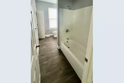 2962 Henshaw Avenue, Cincinnati, OH 45225 - Photo 13