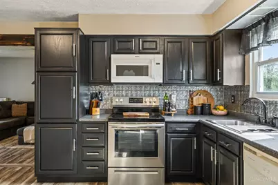 8969 Franklin Trenton Road, Franklin Township, OH 45005 - Photo 33