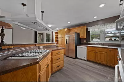 805 Weymouth Court, Cincinnati, OH 45240 - Photo 3