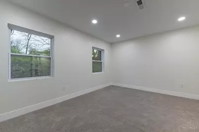 5618 Prentice Street, Cincinnati, OH 45227 - Photo 17