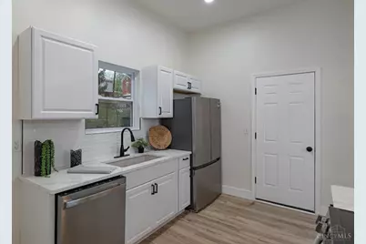 5618 Prentice Street, Cincinnati, OH 45227 - Photo 9