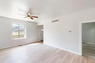 6012 Prentice St, Cincinnati, OH 45227 - Photo 5