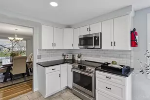 7344 Quailhollow Dr, Sycamore Township, OH 45243 - Photo 11