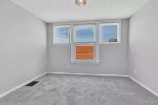 2001 Dana Ave, Cincinnati, OH 45207 - Photo 17