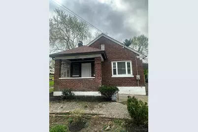 3837 Iona Avenue, Cincinnati, OH 45213 - Photo 1
