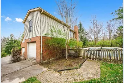 10525 Mill Road, Cincinnati, OH 45240 - Photo 9