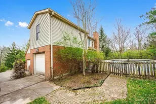 10525 Mill Rd, Cincinnati, OH 45240 - Photo 9