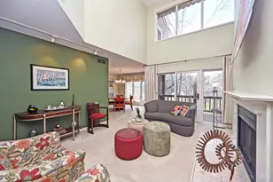 681 Totten Way, Cincinnati, OH 45226 - Photo 9