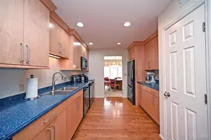 681 Totten Way, Cincinnati, OH 45226 - Photo 21