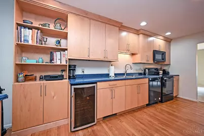 681 Totten Way, Cincinnati, OH 45226 - Photo 23