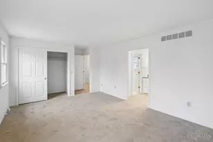 7284 Kirkridge Dr, Green Township, OH 45233 - Photo 31