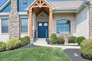 3380 Mohler Woods Ln, Cincinnati, OH 45241 - Photo 3