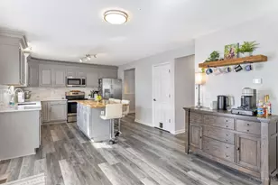 6046 Driftwood Ct, Maineville, OH 45039 - Photo 9