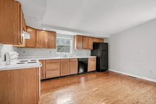 2226 Ravine St, Cincinnati, OH 45219 - Photo 7