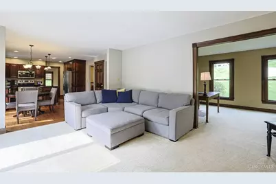 1236 Hickorylake Drive, Delhi Township, OH 45233 - Photo 9