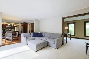 1236 Hickorylake Dr, Delhi Township, OH 45233 - Photo 9