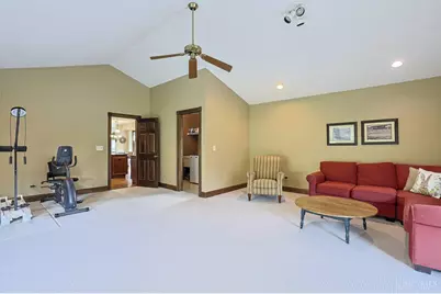 1236 Hickorylake Drive, Delhi Township, OH 45233 - Photo 11