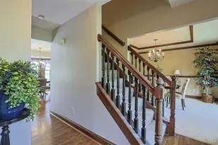 1236 Hickorylake Dr, Delhi Township, OH 45233 - Photo 5