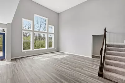 2615 Golden Leaf Drive, Beavercreek, OH 45431 - Photo 5