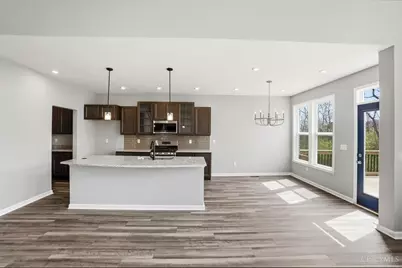 2615 Golden Leaf Drive, Beavercreek, OH 45431 - Photo 7