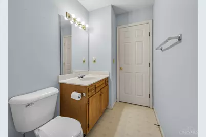 1011 Venetian Terrace, Cincinnati, OH 45224 - Photo 11