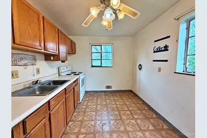 5110 Chantilly Drive, Delhi Township, OH 45238 - Photo 7