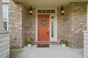 949 E Legendary Run, Pierce Township, OH 45245 - Photo 3