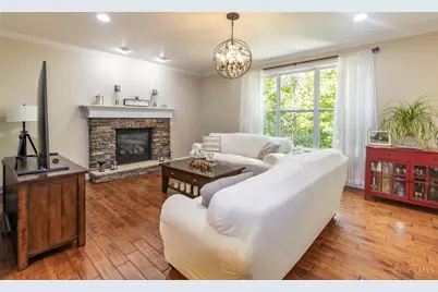 880 Sunrise Ridge Court, Hamilton Township, OH 45039 - Photo 13