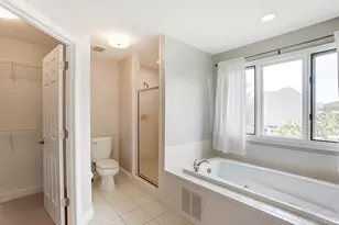 8676 Kenwood Rd, Cincinnati, OH 45242 - Photo 25