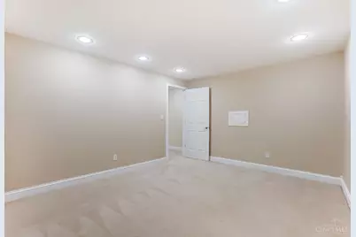 8676 Kenwood Road, Cincinnati, OH 45242 - Photo 43
