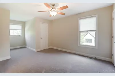 8676 Kenwood Road, Cincinnati, OH 45242 - Photo 27