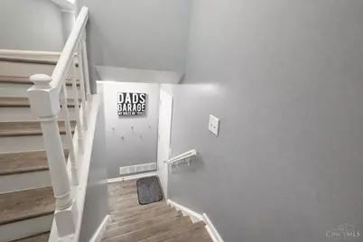 12065 Hazelhurst Drive, Springfield Township, OH 45240 - Photo 17