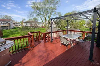 12065 Hazelhurst Drive, Springfield Township, OH 45240 - Photo 23