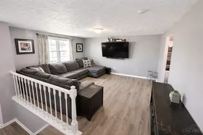 12065 Hazelhurst Drive, Springfield Township, OH 45240 - Photo 3