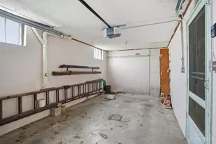 8757 Bridgetown Rd, Miami Township, OH 45002 - Photo 29