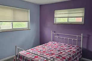 1042 Hollytree Dr, Springfield Township, OH 45231 - Photo 17