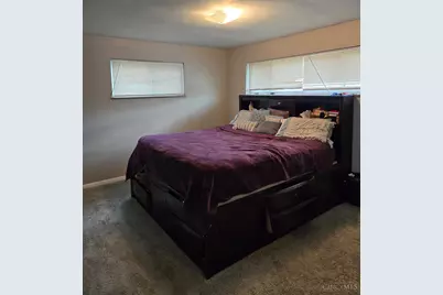 1042 Hollytree Drive, Springfield Township, OH 45231 - Photo 15