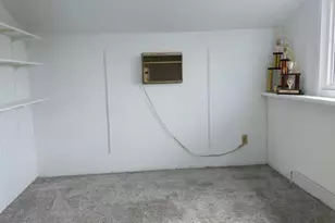 1042 Hollytree Dr, Springfield Township, OH 45231 - Photo 13