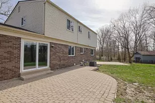 9811 Beau Ln, Springfield Township, OH 45231 - Photo 35