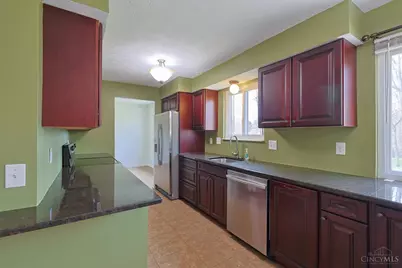 9811 Beau Lane, Springfield Township, OH 45231 - Photo 13