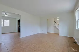 9811 Beau Ln, Springfield Township, OH 45231 - Photo 5