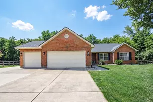 320 Wellington Ct, Monroe, OH 45050 - Photo 1