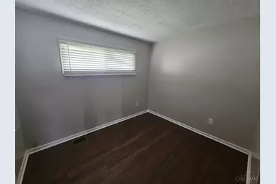 1275 Frost Court, Springfield Township, OH 45231 - Photo 7
