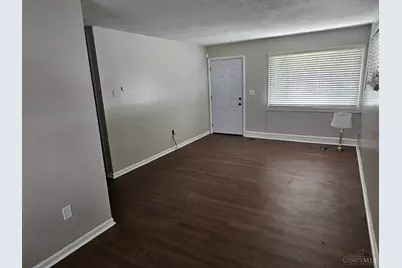 1275 Frost Court, Springfield Township, OH 45231 - Photo 3