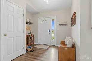 984 Country Oaks Ln, Wilmington, OH 45177 - Photo 5